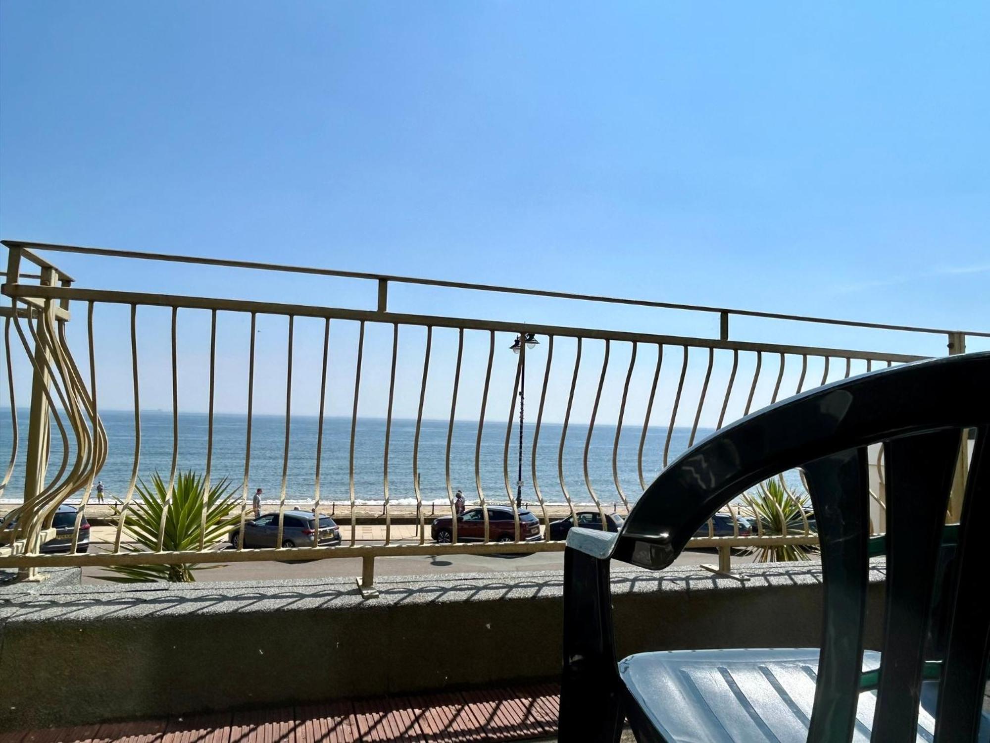 Bay View - Seafront, Sandown - Free Car Ferry For Bookings Of 3 Or More Nights, Subject To Availability Εξωτερικό φωτογραφία